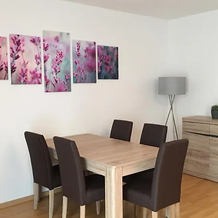 Apartment City-appartement 3.2. *